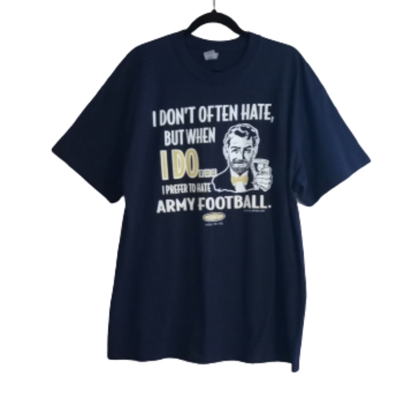 💛 NEW Smack Apparel Stay Victorious T Shirt - Picture 1 of 6